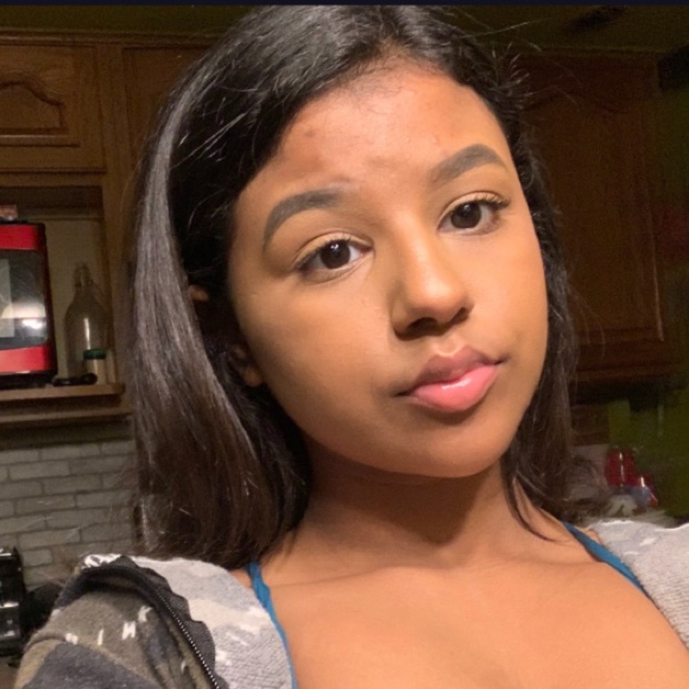 Meet your Posher, Gabriella